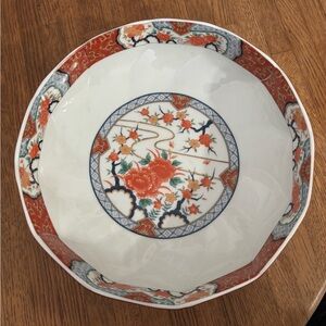 Japanese Imari 12-sided Floral Decorative Bowl with Red and Blue Accents